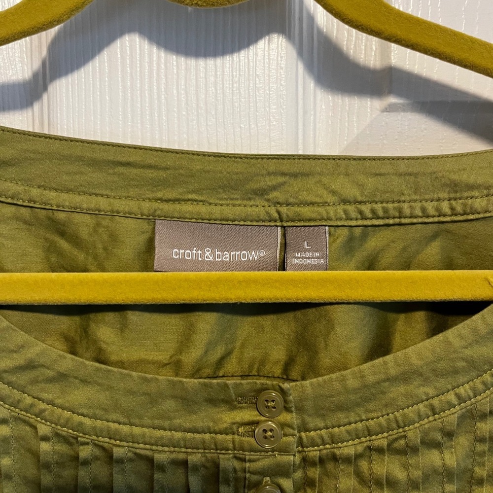 Olive Green Button Front 3/4 Sleeve Pintuck Blouse Top Babydoll Size Large - Picture 4 of 8